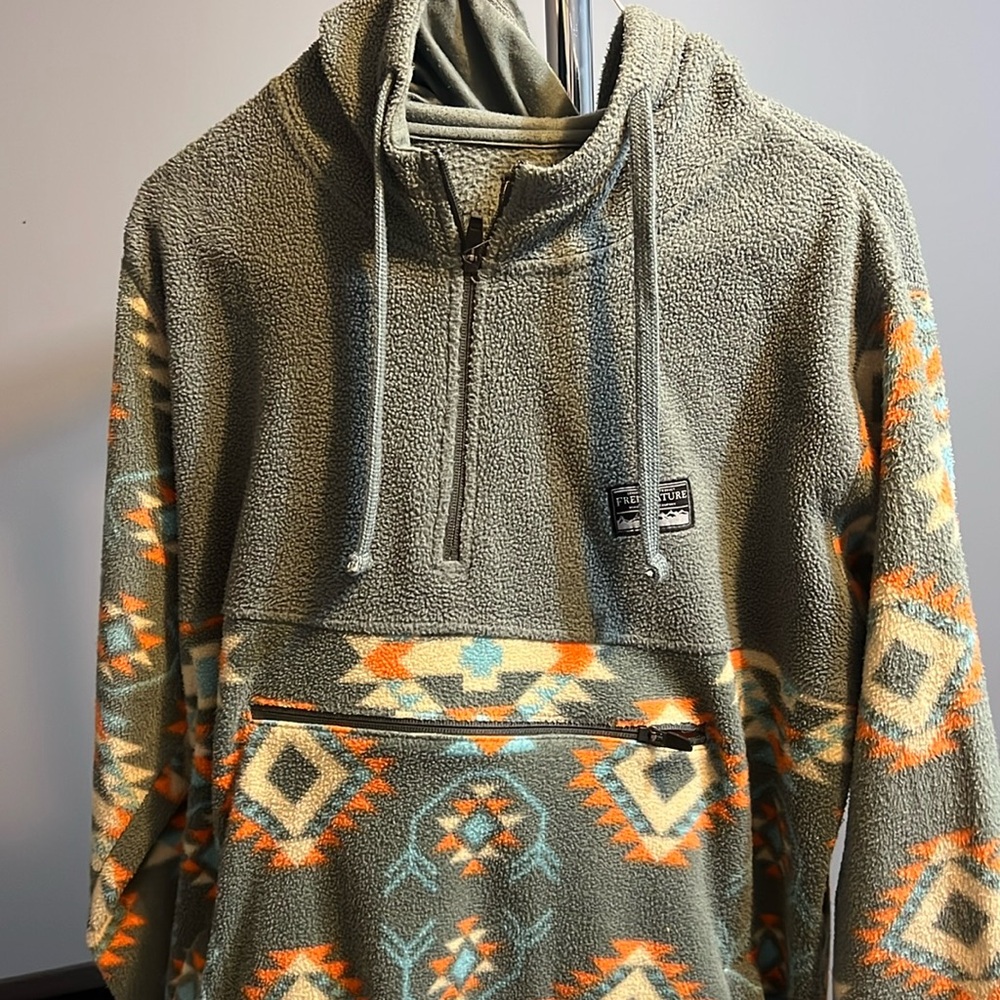 1/4 zip fleece hooded sweatshirt